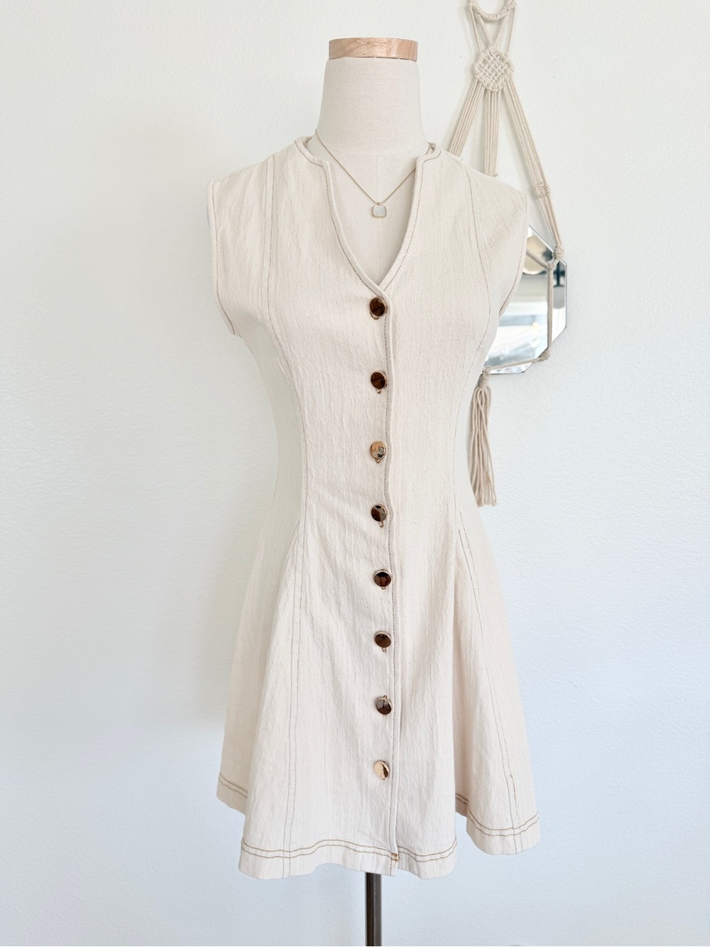 🌟 EXPRESS Stretch Denim Button Down Fit & Flare Skater Mini Dress Cream White